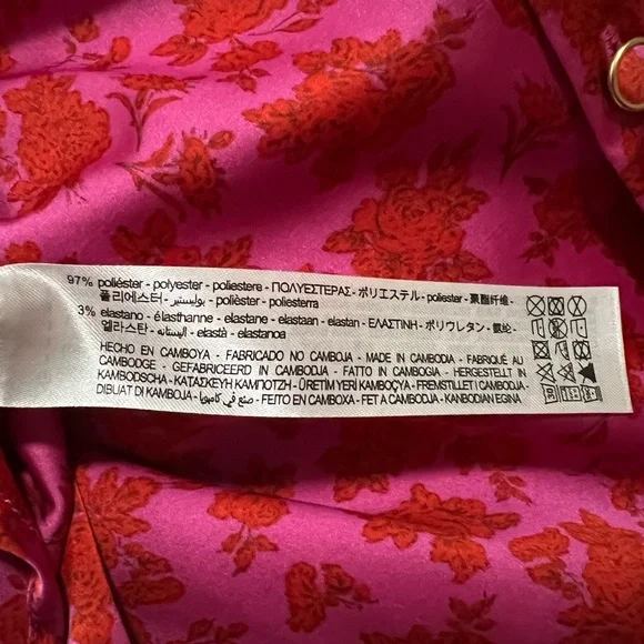 COPY - Zara fuchsia and red floral satin effect button up long sleeve blouse - … - Picture 7 of 7